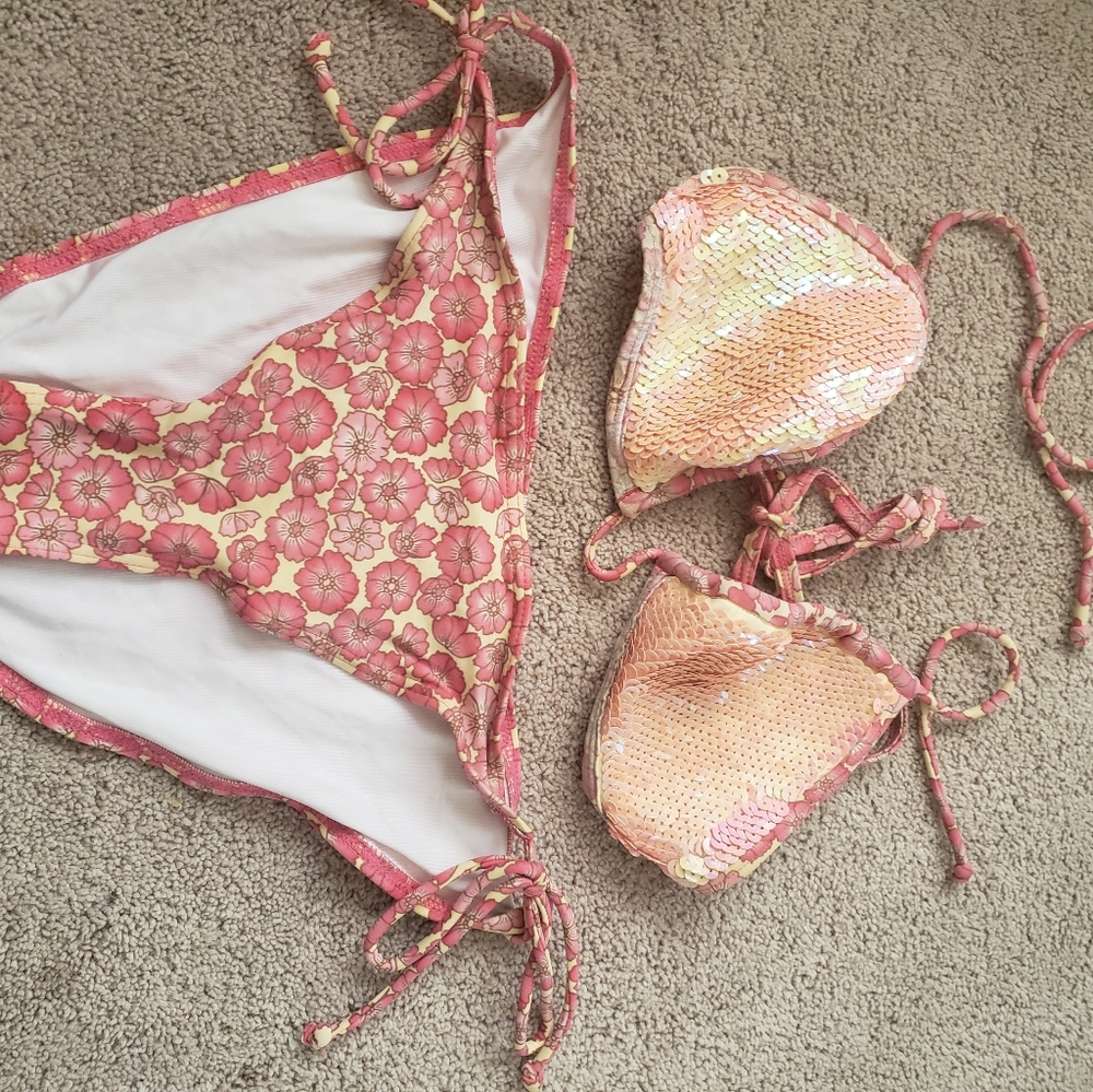 VS pretty bikini medium